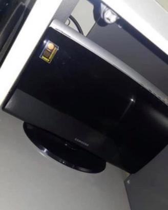 Impianto surround + DVD +Radio