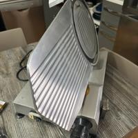 Affettatrice professionale da 30cm
