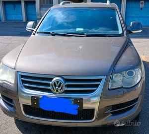 VOLKSWAGEN Touareg - 2008