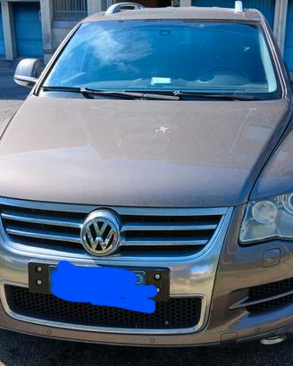 VOLKSWAGEN Touareg - 2008