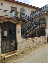 Intera proprietà bifamiliare