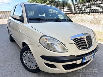 Lancia Ypsilon 1.4 benz. magnifiche condizioni