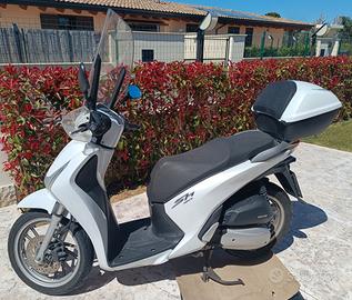 Honda SH 150 - 2015