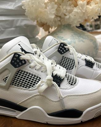 Jordan 4 Military Black