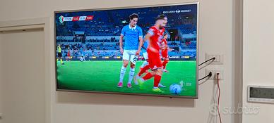 Tv Samsung 49' smart  DVB-T2  
