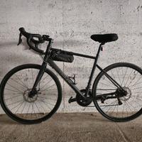 TRIBAN RC500 nera bici da corsa 
