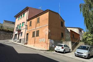 CASA INDIPENDENTE A OSSI