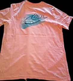 Tshirt Nike donna.