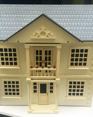 Dollhouse smontata
