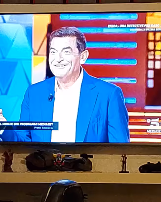 smart TV qled 4k HDR Hisense 55 pollici 