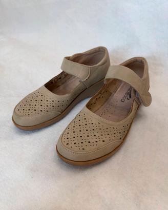 Scarpe donna traforate