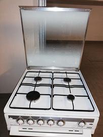 CUCINA A GAS