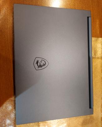 Portatile MSI A16 AI +