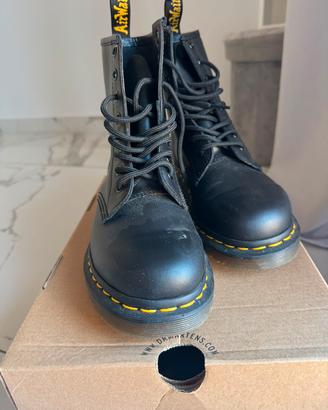 Stivali nuovi da donna Dr.Martens