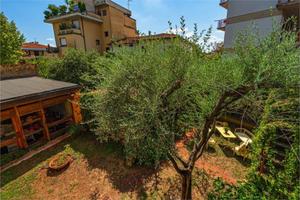 Villa di 296 m² con più di 5 locali a Montecatini-