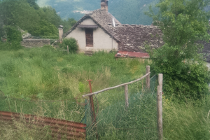 Casa indipendente con pertinenza