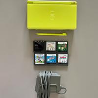 Nintendo DS lite con custodia e giochi