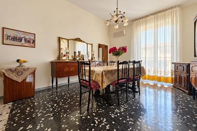 4 LOCALI A MANFREDONIA