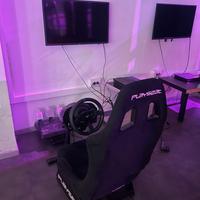 Postazione simulatore guida Playseat