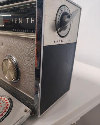 Radio Zenith Trans Oceanic Royal 1
3000-1 Vintage 