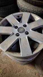 cerchi Ford fiesta da 16 pollici 