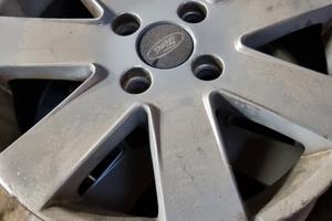 cerchi Ford fiesta da 16 pollici 