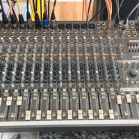 MACKIE CFX 20 MKII (con effetti) e flycase 