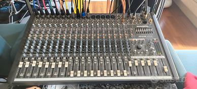 MACKIE CFX 20 MKII (con effetti) e flycase 