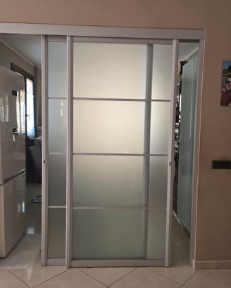 Porta arredo alluminio e vetro satinato