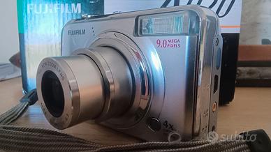 Fujifilm FinePix Serie A A920 digital camera