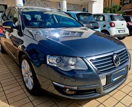 Volkswagen Passat 2.0 TDI DPF 4mot Var. DSG High.