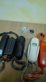 3 Telefoni con filo
