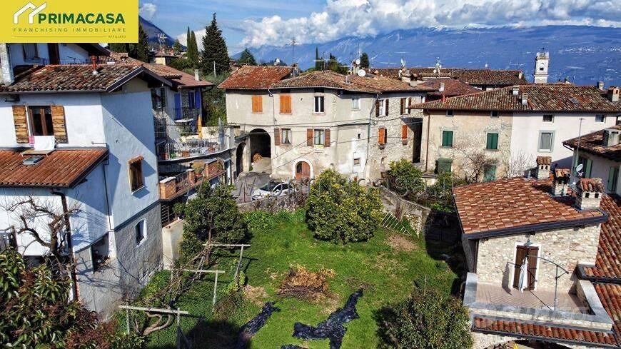 Rustico / Casale di 150 m² con 4 locali a Toscolan - Vista 2