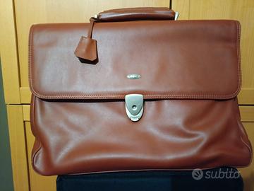 Borsa lavoo in pelle