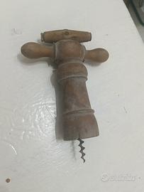 Cavatappi antico in legno