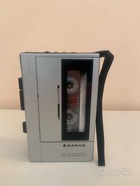 Walkman vintage cassette recorder Sanyo M1010