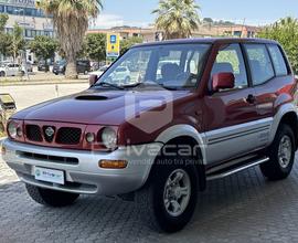 NISSAN Terrano II 2.7 Tdi 3 porte SE