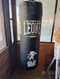 Sacco da boxe leone
