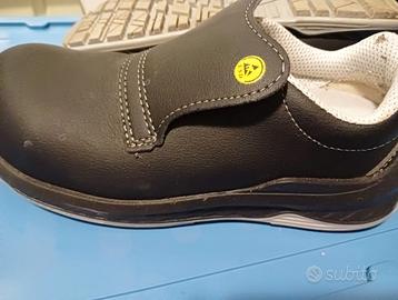 Scarpe antinfortunistiche s3 , quindi antiacqua,
