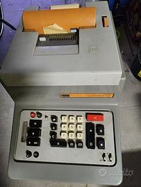 Calcolatrice divisumma 26 G.T.