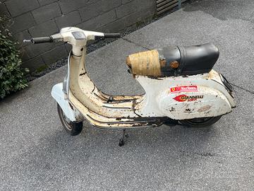 Vespa 50 special