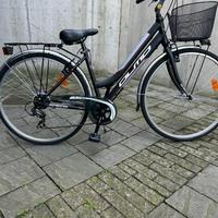 Bicicletta da donna 28 in alluminio made in italy