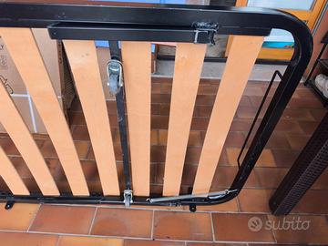 Rete con materasso singolo
