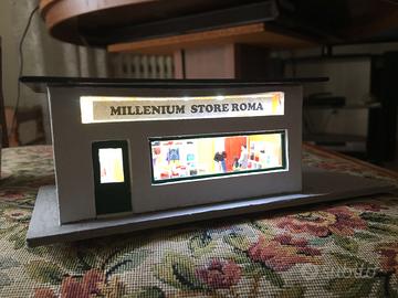 NEGOZIO ABBIGLIAMENTO LUCE SCALA H0