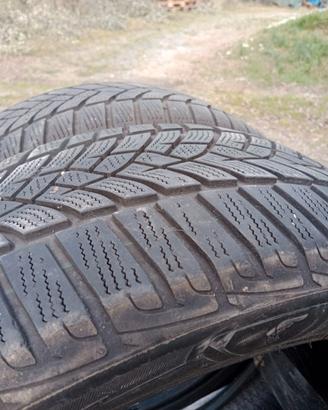 Pneumatici good year 215 55 R17