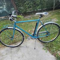 Bicicletta  vintage anni 80 riverniciata a Forno e