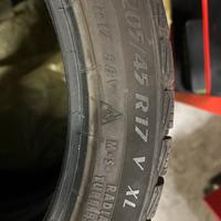 Gomme neve 205/45 R17 88V