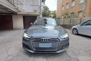 Audi A4 avant 122cv S-Tronic Business sport