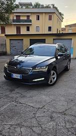 SKODA Superb Wagon 2.0 tdi evo Executive 150cv