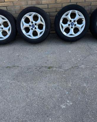 Cerchi e gomme ford cmax